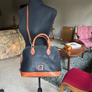 Dooney & Bourke Zip Zip Satchel black /tan